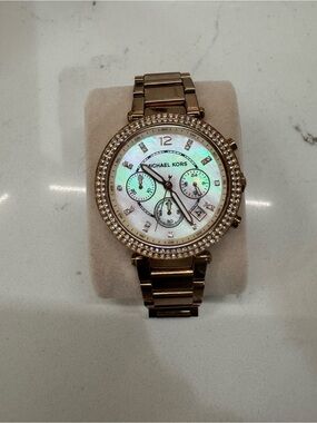 WORKING  Michael Kors Rose Gold Crystal-Trim Women's Watch Mother-of-Pearl Dial